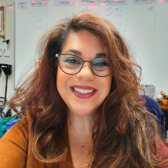 Meet your Posher, Mary - Picture 1 of 1